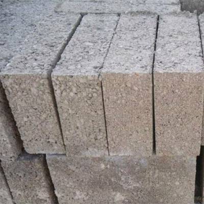 水泥砌塊磚哪家好？——汶河水泥制品的質(zhì)量標(biāo)準(zhǔn)對(duì)比